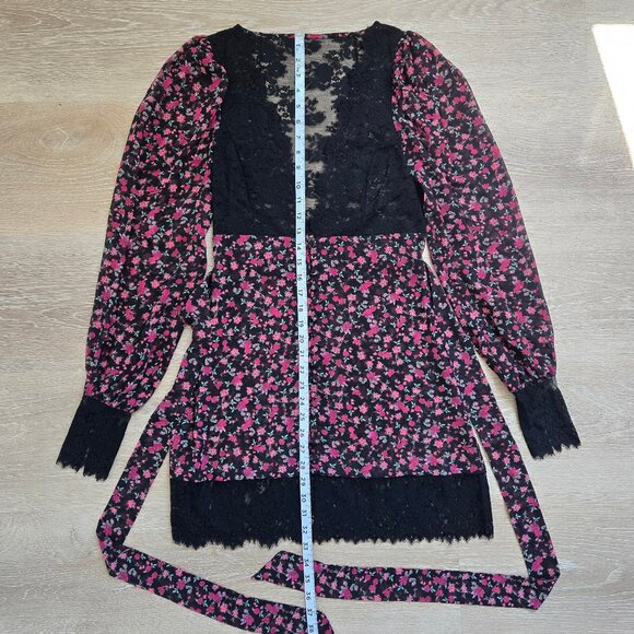 For Love & Lemons X Victoria’s Secret Melrose Floral Rose Robe Lace Small Sheer - Picture 4 of 17